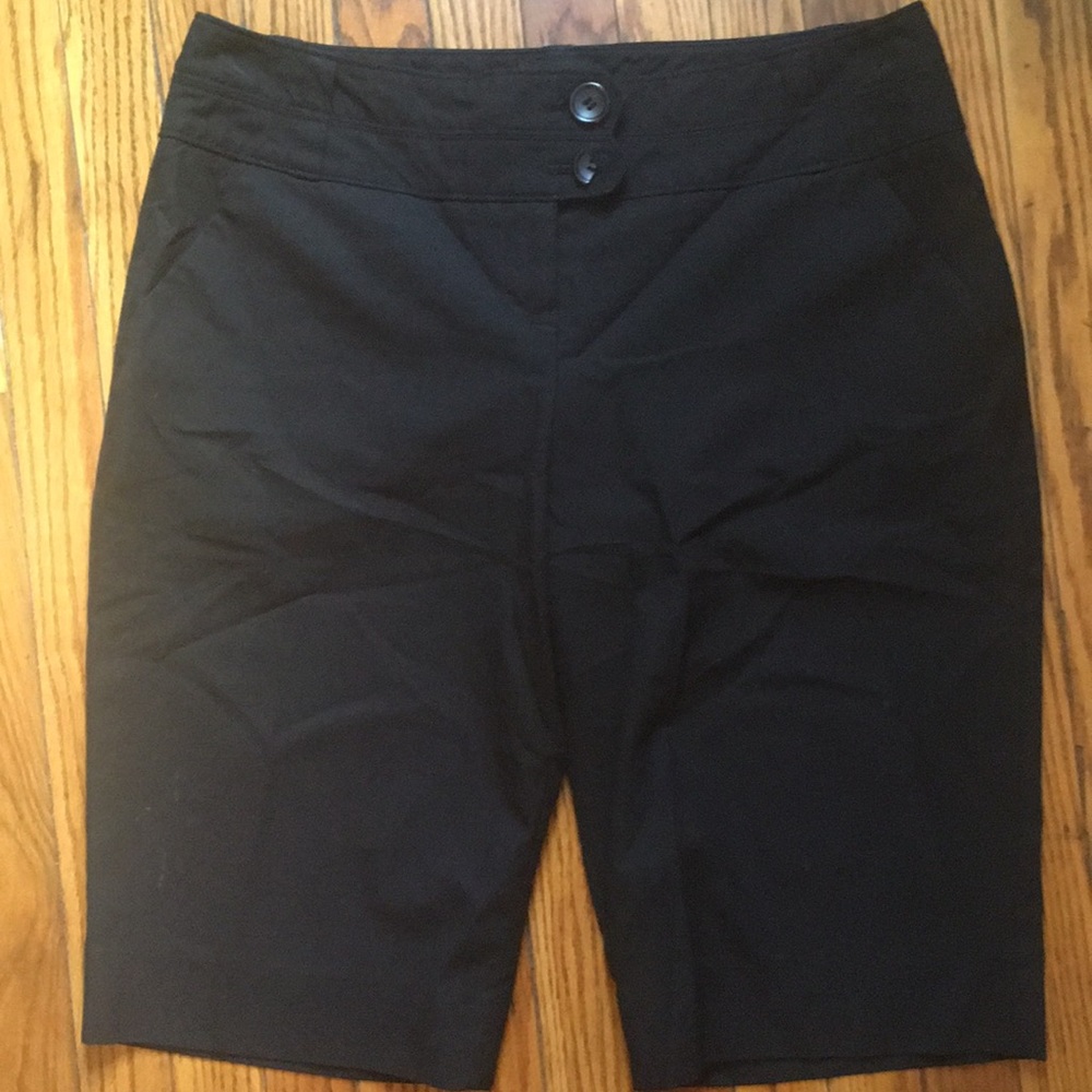 The Limited Cassidy Fit shorts size 10